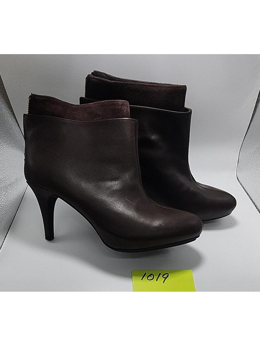 Me Too Women’s Brown Leather Ankle Bootie Boots Zip Round Toe US 7.5 EU 38